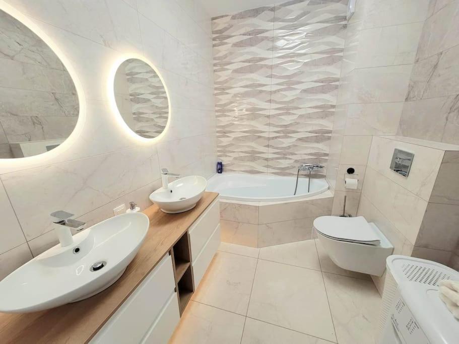 Apartment Sophie 3 Rooms, 2 Bathrooms, 8 Persons Cracovie Extérieur photo