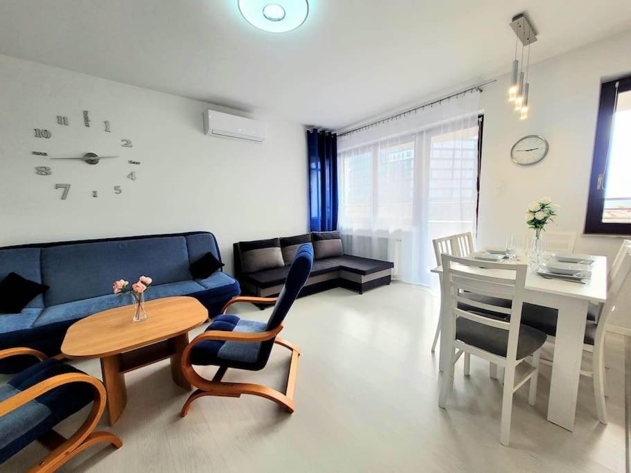 Apartment Sophie 3 Rooms, 2 Bathrooms, 8 Persons Cracovie Extérieur photo