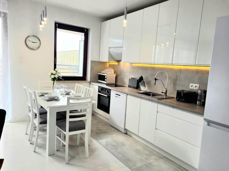 Apartment Sophie 3 Rooms, 2 Bathrooms, 8 Persons Cracovie Extérieur photo