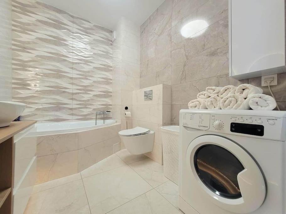 Apartment Sophie 3 Rooms, 2 Bathrooms, 8 Persons Cracovie Extérieur photo